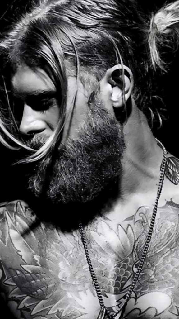 men's ponytail