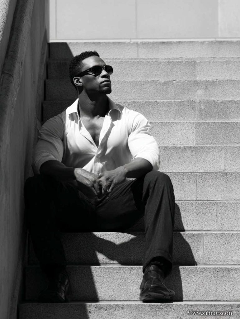 handsome_man._photography_pose The “Overhead Seated” Pose